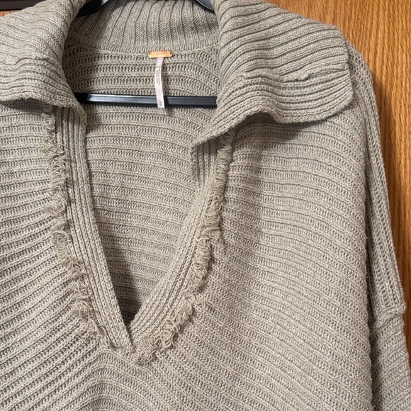 FREE PEOPLE nwot Grey Marlie pullover - Picture 5 of 11